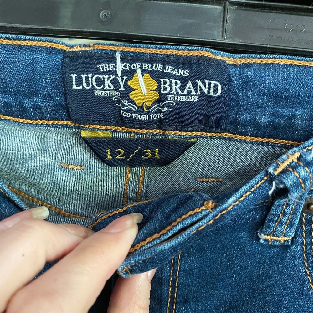 Cute Luckys Brand jeans size 12/31.